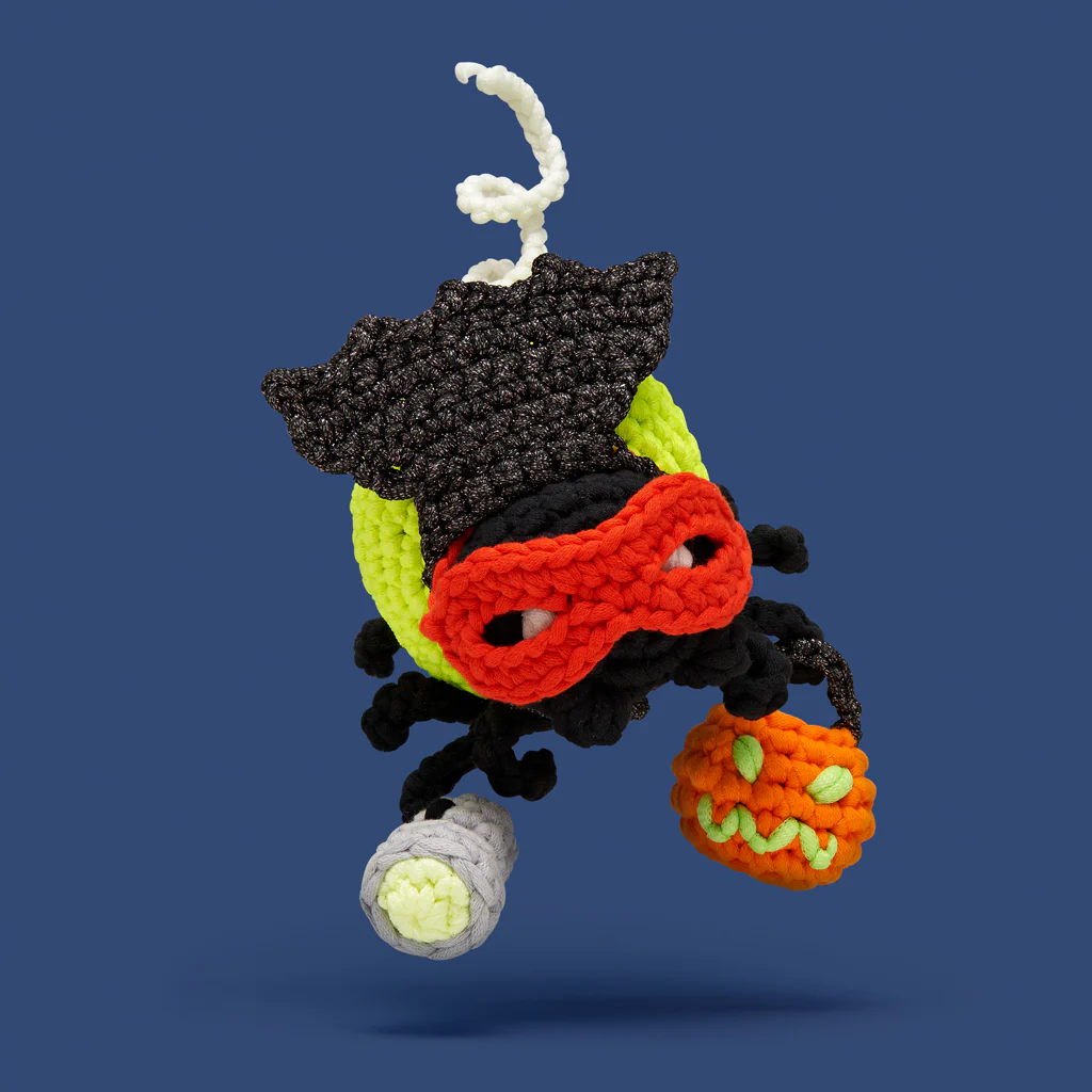Tiny Halloween Cape Accessory Kit - Image 2